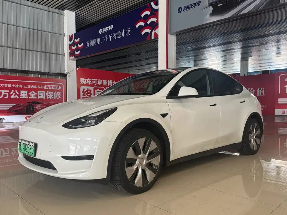 Tesla Model Y Rear-Wheel Drive Edition 2023