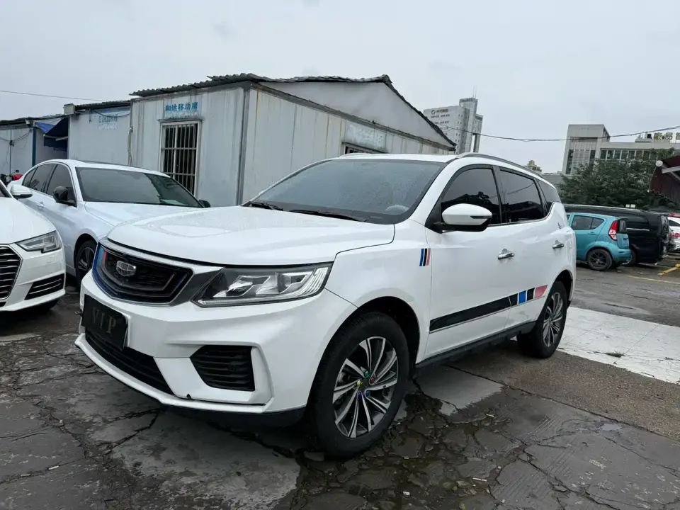 Geely Emgrand X6 Model 1.4T CVT Premium 2020