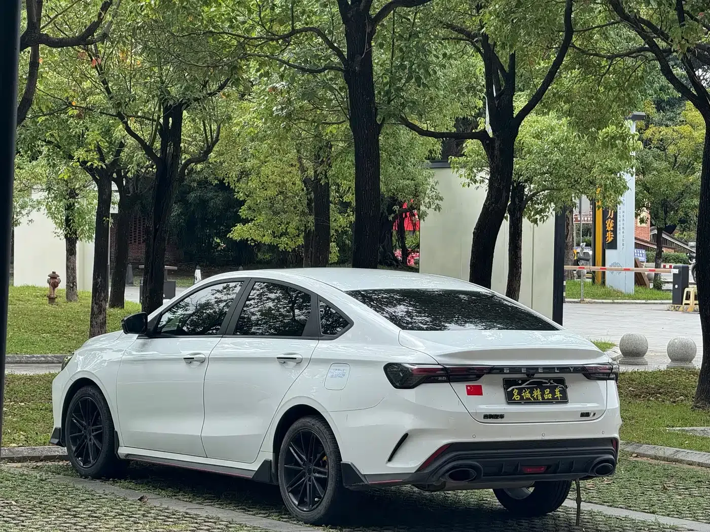Geely Binrui Binrui COOL 1.5T DCT Lightning Edition 2022 — фото 14