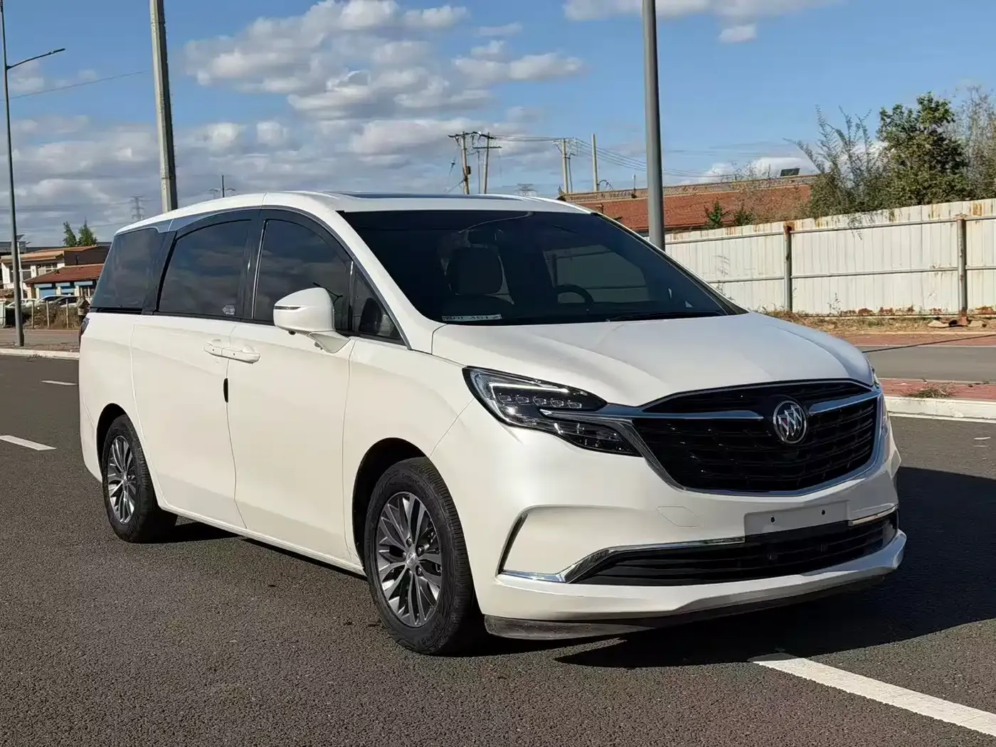 Buick GL8 ES Landmark 653T Comfort 2021 — фото 3