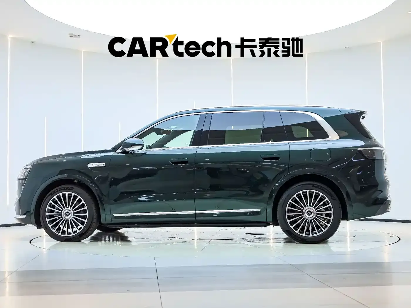AITO Wenjie AITO M8 Extended Range Ultra 53.4kWh 6-Seater 2025 — фото 4