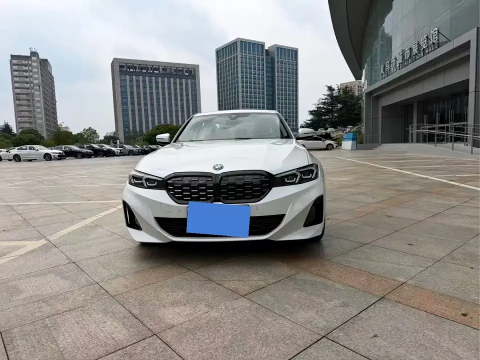 BMW i3 eDrive 35 L 2024