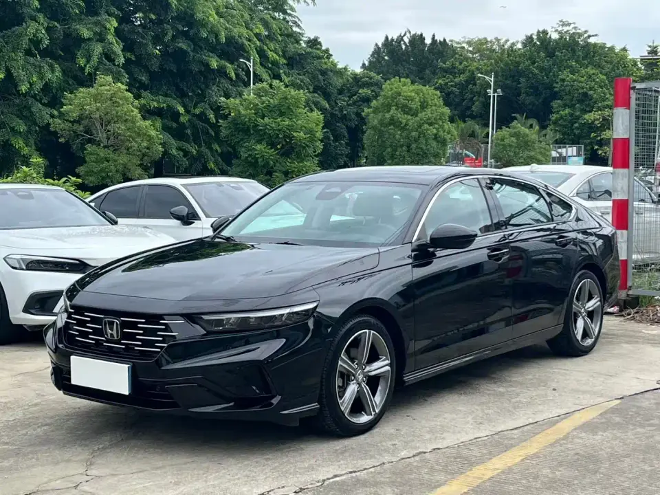 Honda Accord 2025