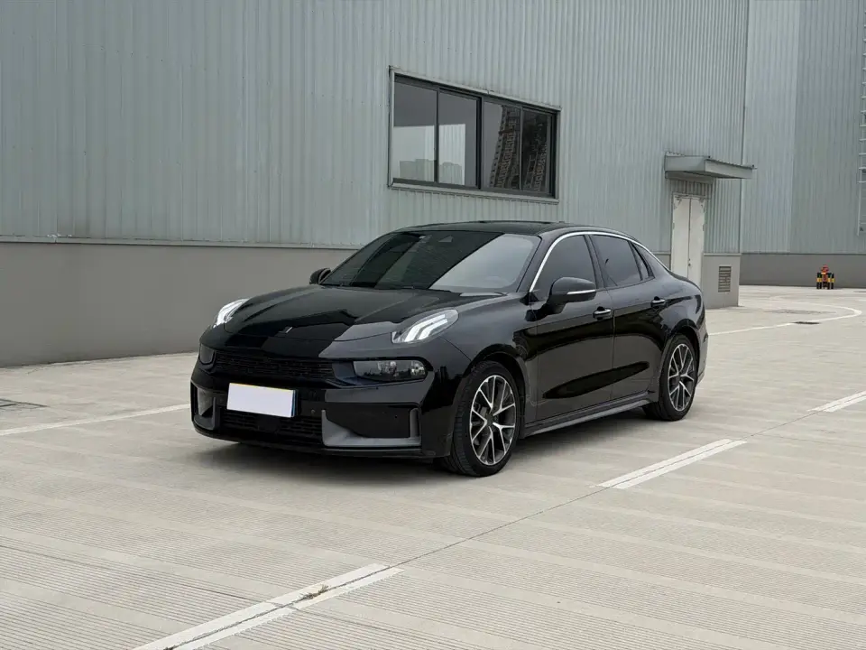 Lynk & Co 03 1.5TD DCT Power Pro Version China V 2019