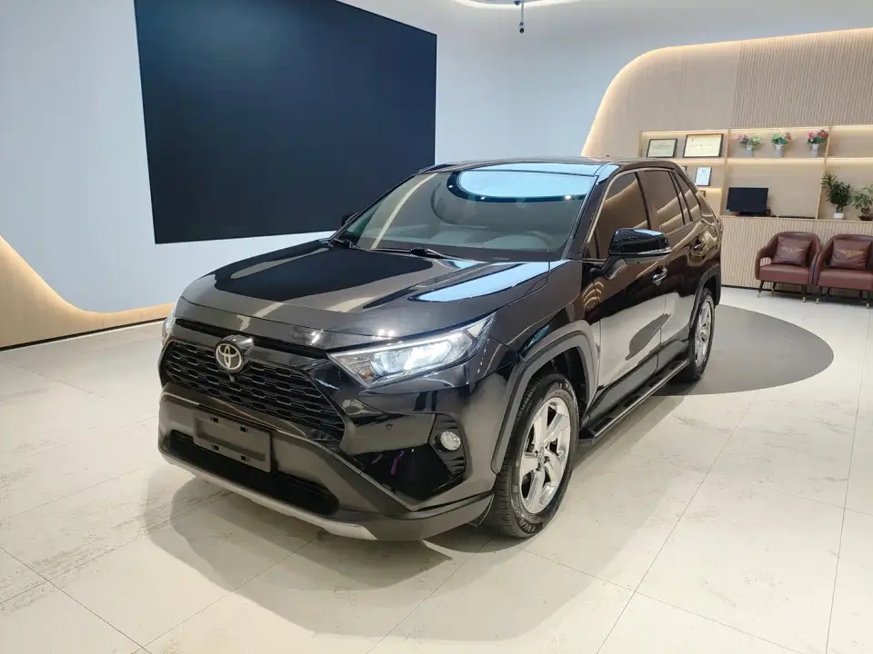 Toyota RAV4 Rongfang 2.0L CVT 2WD Trend 2021