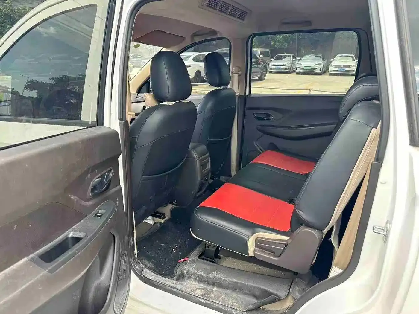 Wuling Motors Wuling Hongguang 1.5L S Standard LAR 2024 — фото 5