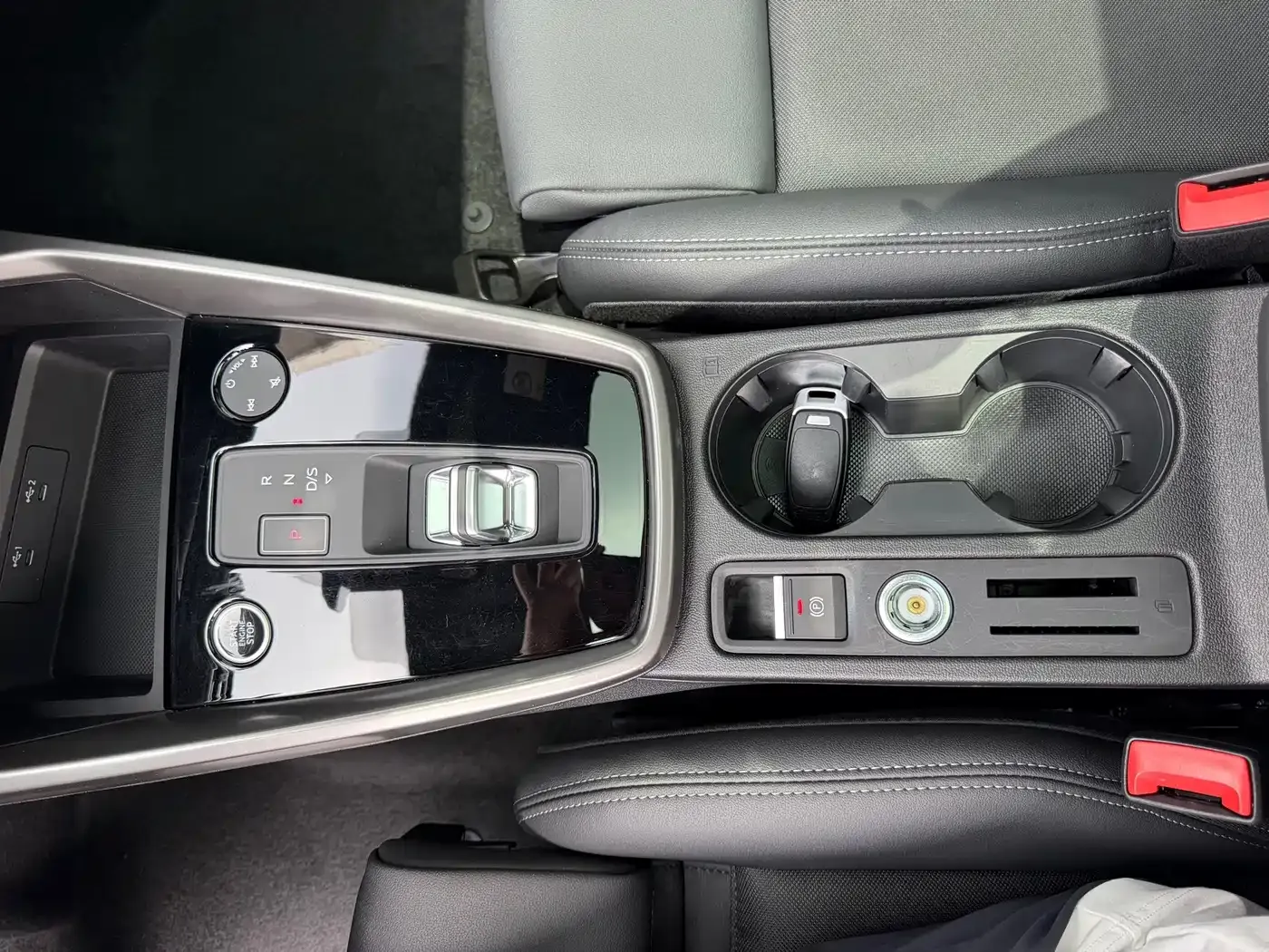 Audi A3 A3L Limousine 35 TFSI Fashion Sport 2023 — фото 7