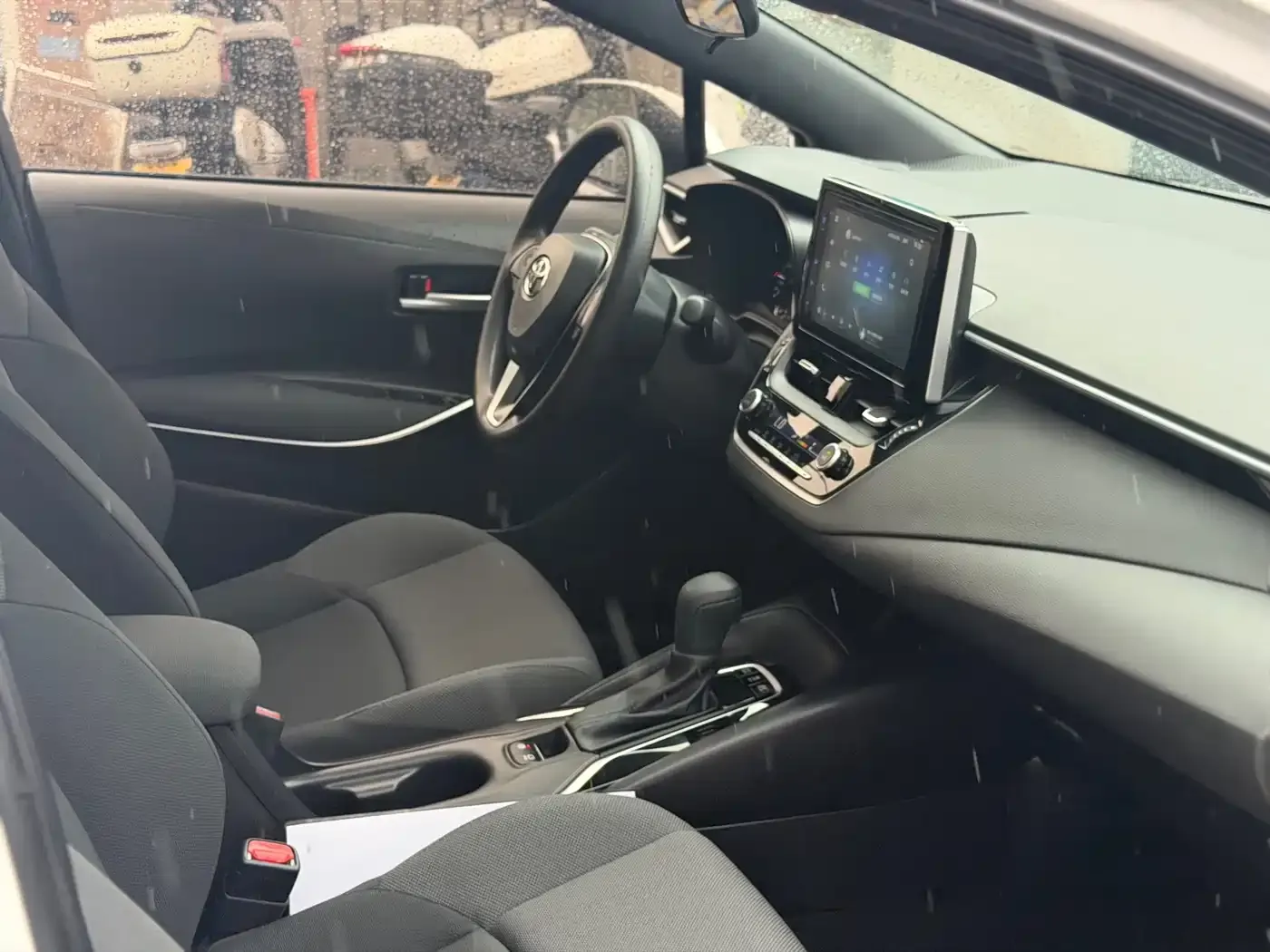 Toyota Levin Dual Engine 1.8H E-CVT Luxury Edition 2022 — фото 7