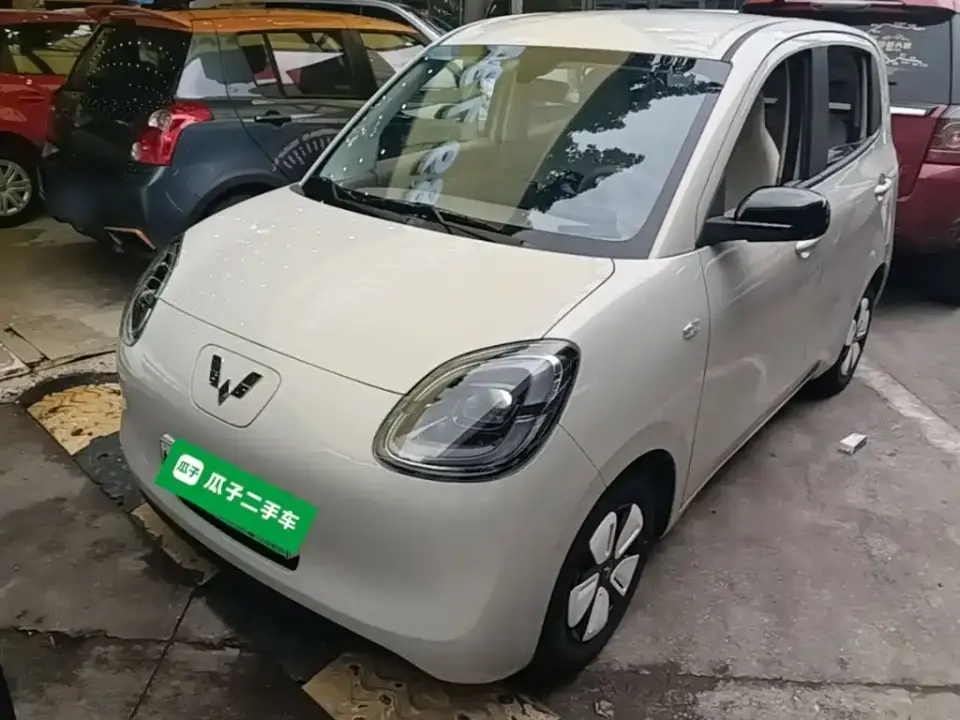 Wuling Motors Hongguang MINIEV 4-Door Advanced 2026