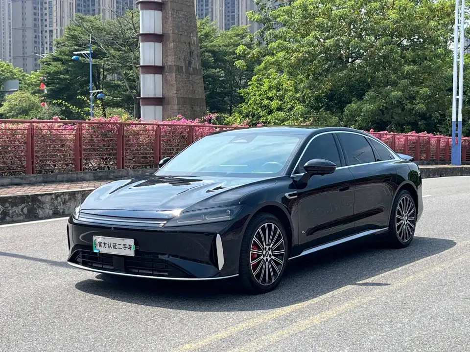 Chery Fengyun Fengyun A9L Brilliance AWD Ultimate Edition 2025