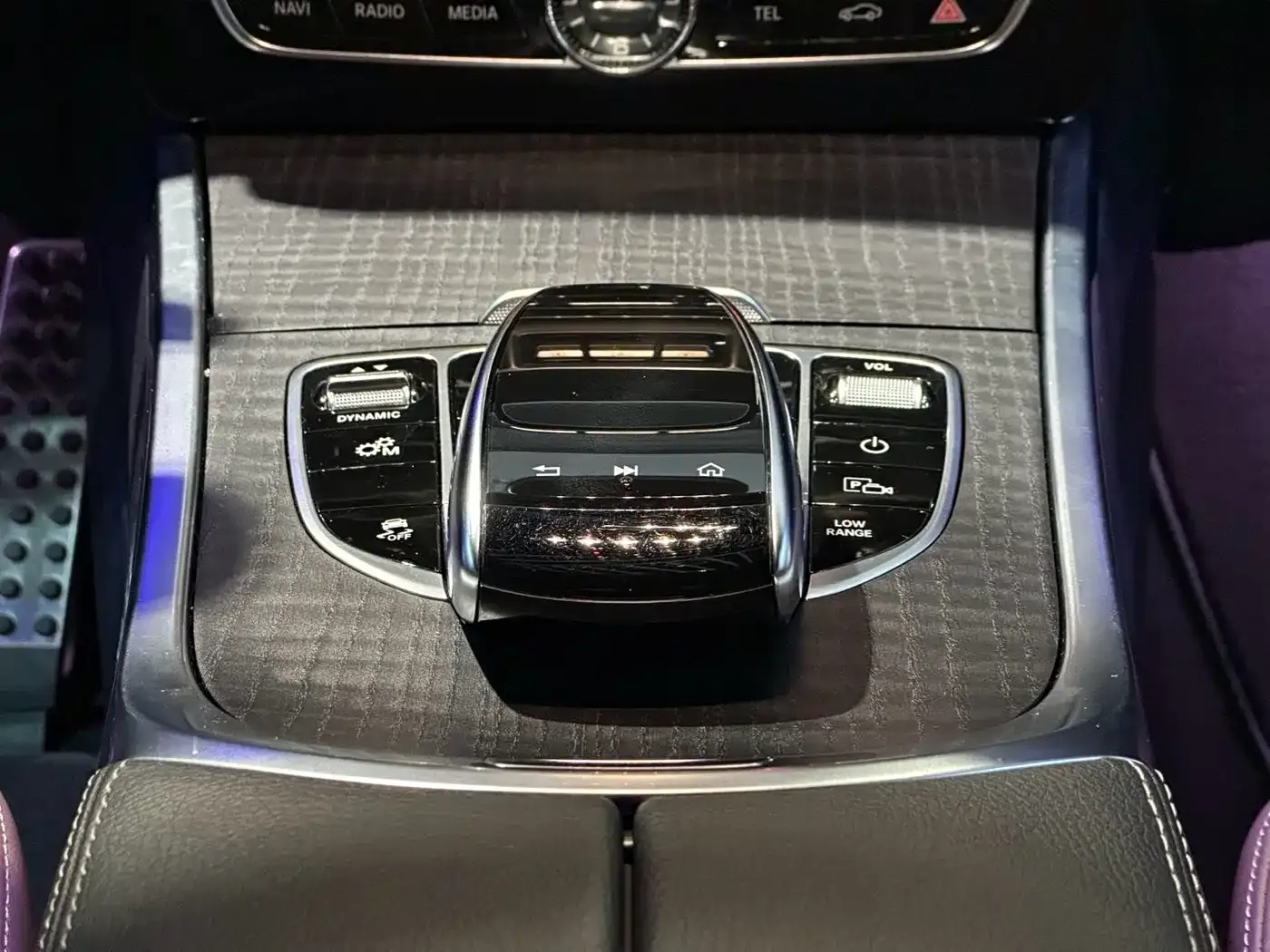 Mercedes-Benz G-Class G 350 2021 — фото 13