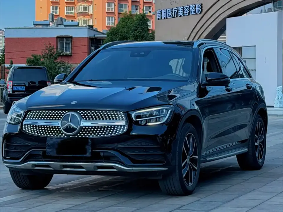 Mercedes-Benz GLC-Class Model GLC 300 L 4MATIC Luxury Edition 2022