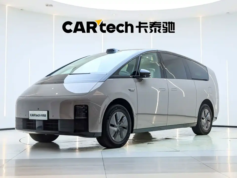 Li Auto MEGA Ultra 2024