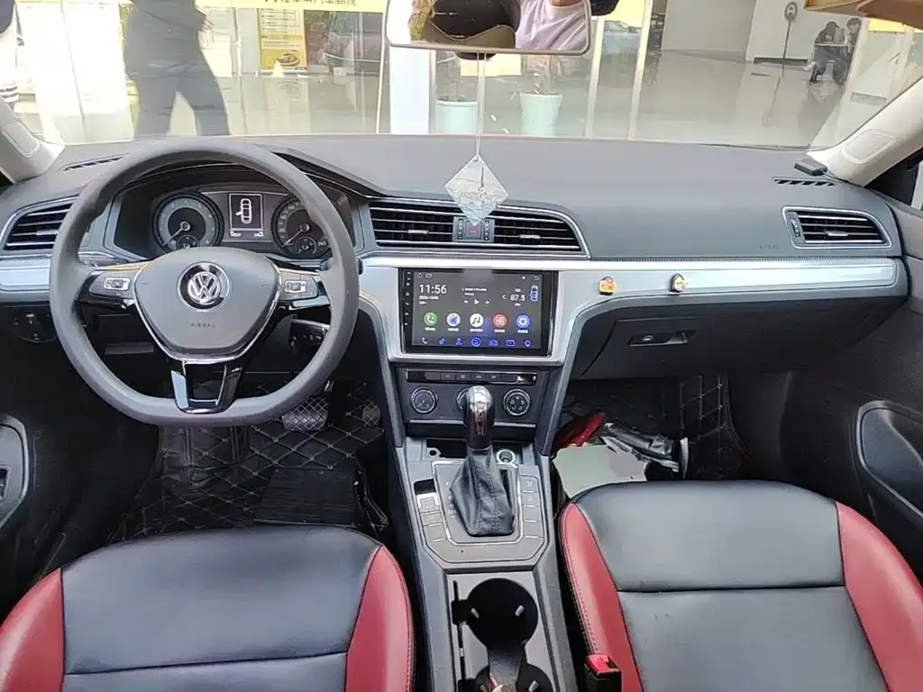 Volkswagen Lamando 230TSI DSG Trend Edition China V 2019 — фото 10