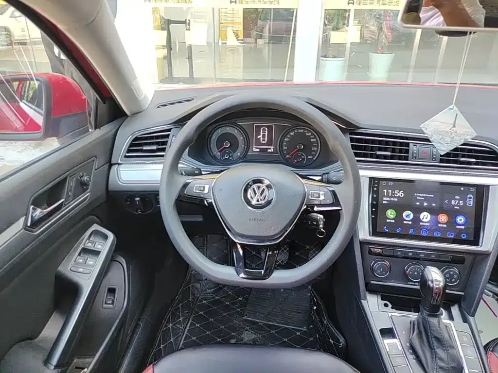 Volkswagen Lamando 230TSI DSG Trend Edition China V 2019 — фото 11