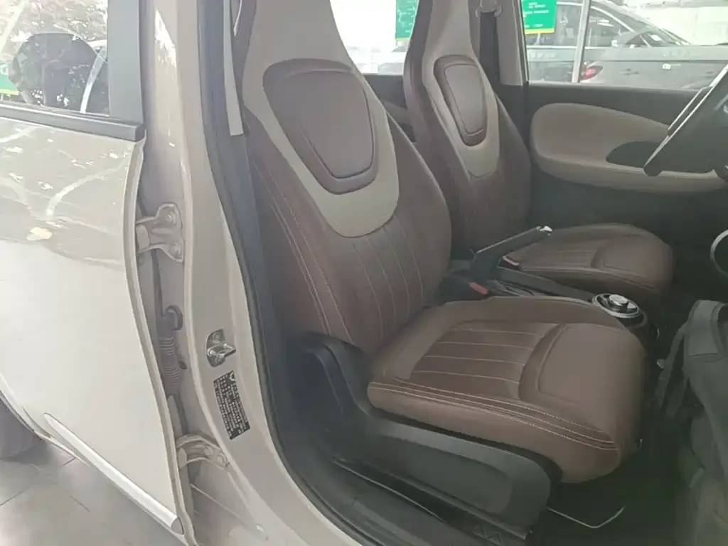 Wuling Motors Wuling Bingo Model 203km Lite Enjoyment Edition 2023 — фото 25