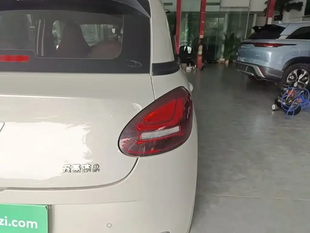Wuling Motors Wuling Bingo Model 203km Lite Enjoyment Edition 2023 — фото 8