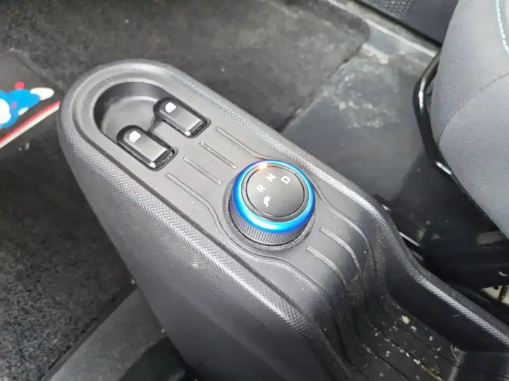 Wuling Motors Hongguang MINIEV Freedom Edition (LFP Battery) 2021 — фото 14