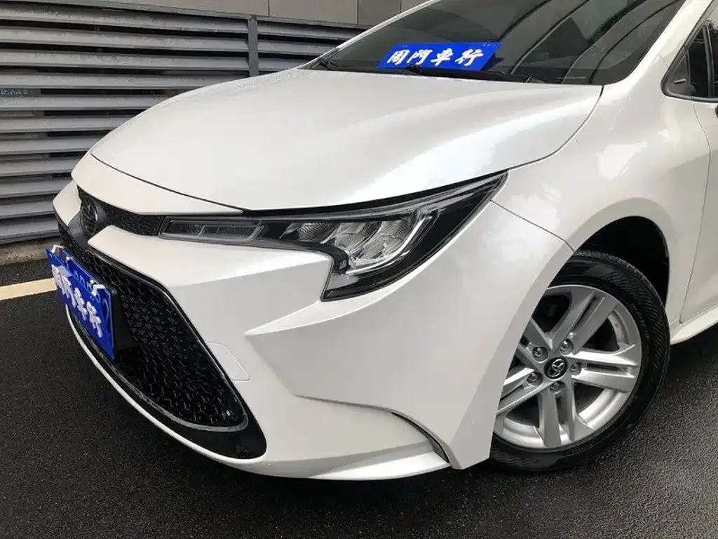 Toyota Levin 185T CVT Luxury Edition 2021 — фото 3