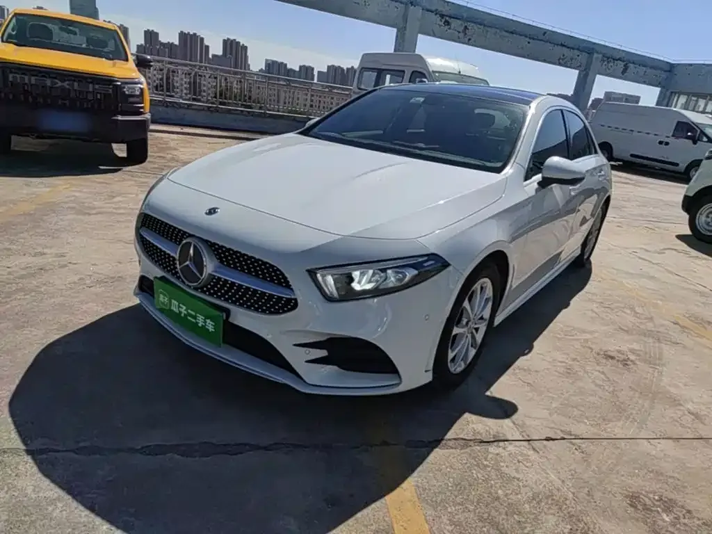 Mercedes-Benz A-Class Facelift A 200 L Sport Sedan Dynamic 2020 — фото 2