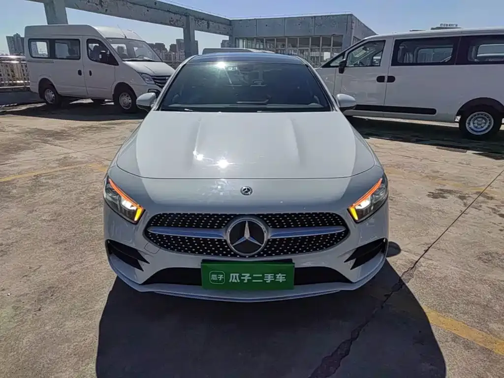 Mercedes-Benz A-Class Facelift A 200 L Sport Sedan Dynamic 2020 — фото 3