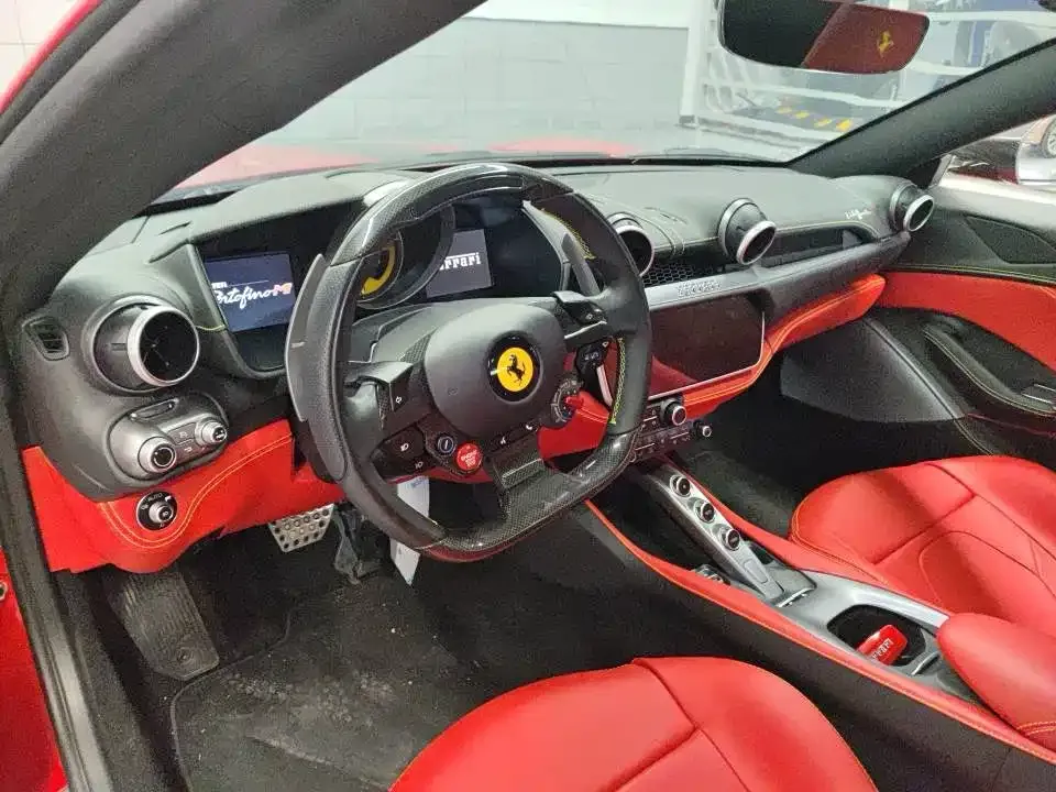 Ferrari Portofino Model 3.9T M 2023 — фото 4