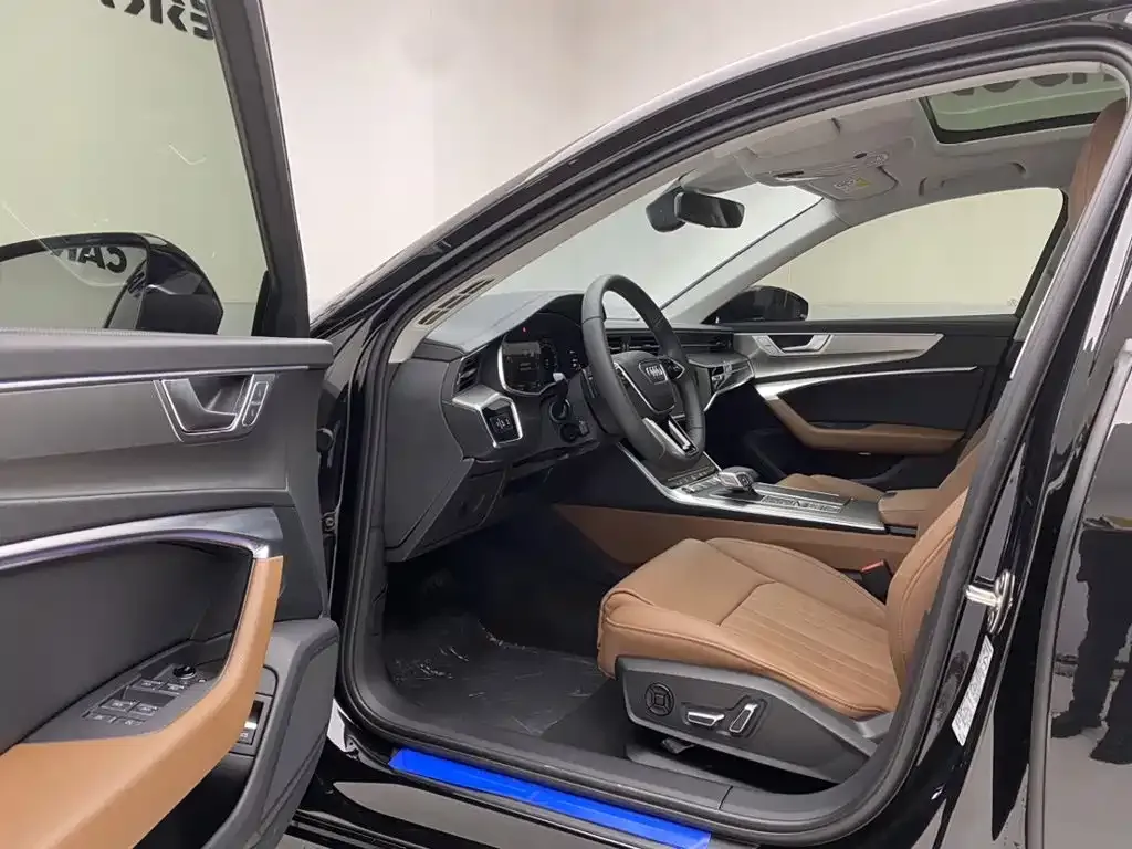 Audi A6L 45 TFSI Premium Dynamic 2024 — фото 17