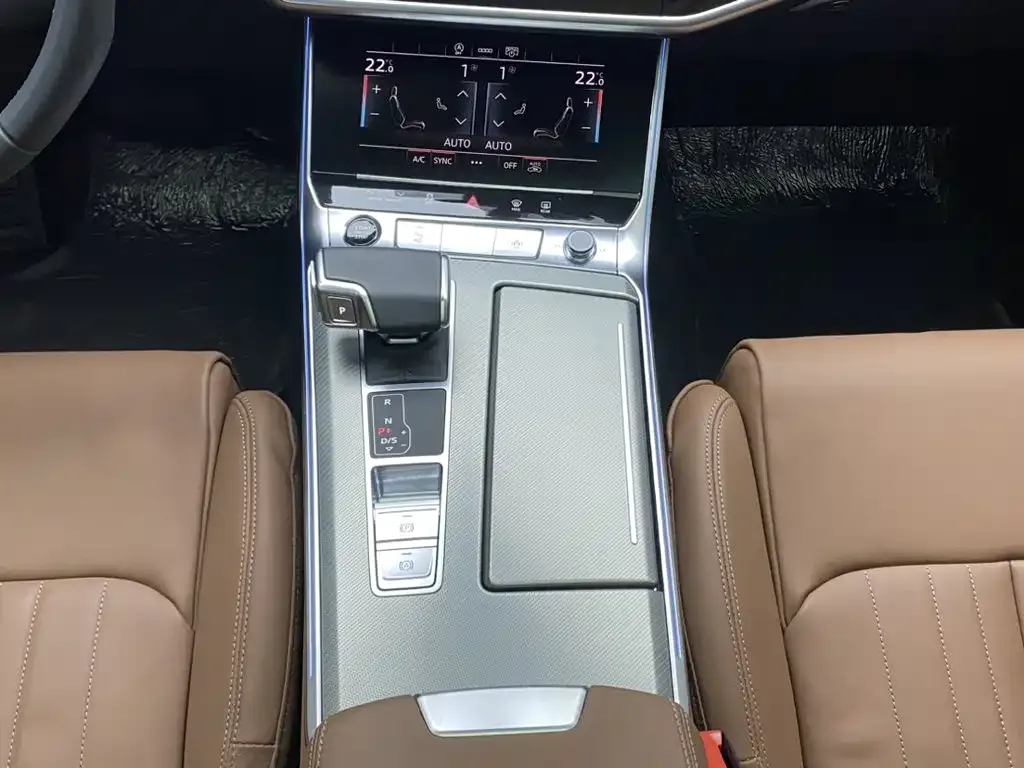 Audi A6L 45 TFSI Premium Dynamic 2024 — фото 20
