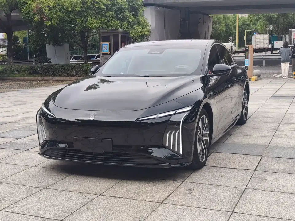 Dongfeng Fengxing Stellar S7 555 Luxury Edition 2024