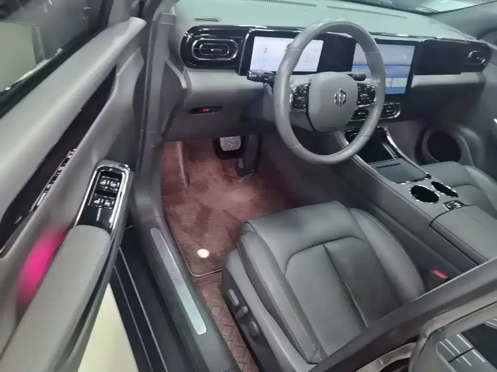 Leapmotor C01 630 AWD Performance Edition 2023 — фото 16