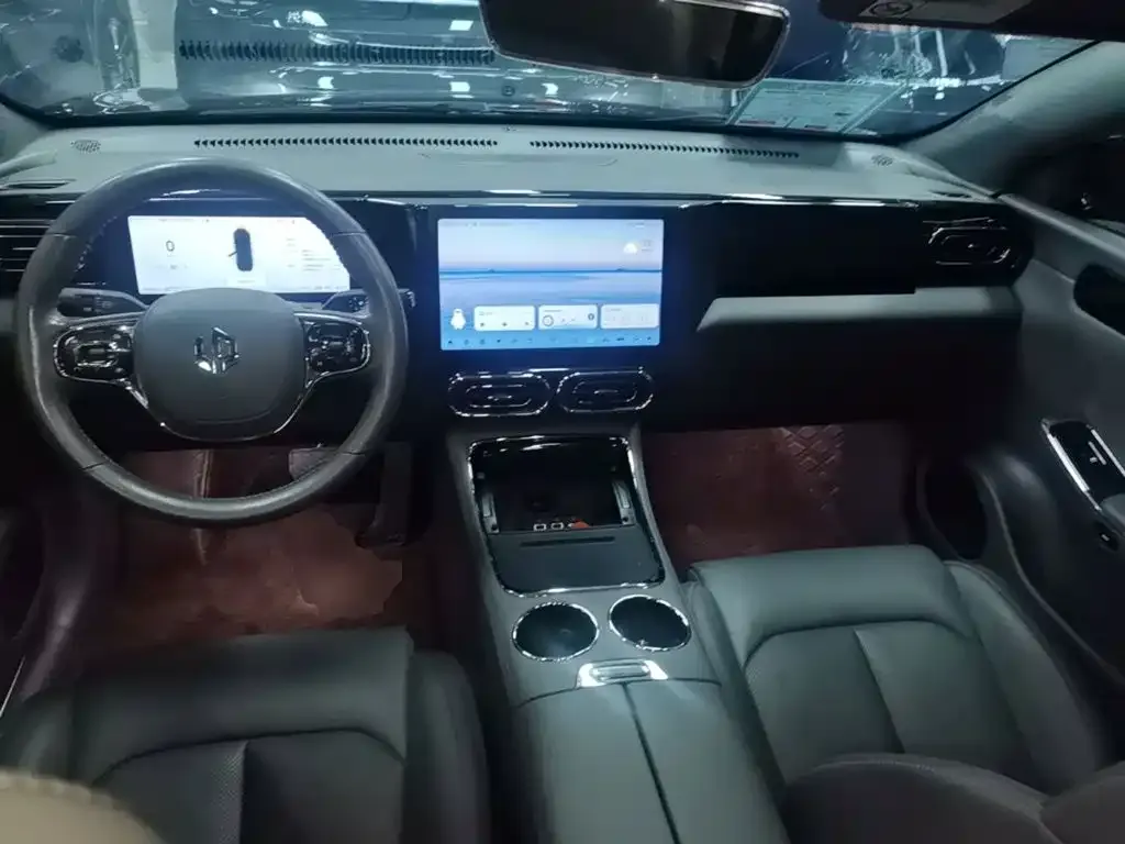 Leapmotor C01 630 AWD Performance Edition 2023 — фото 10