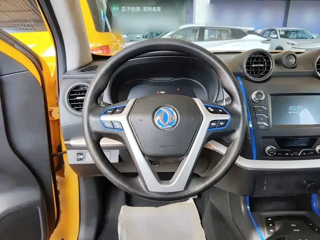 Dongfeng Rich 6 New Energy Palasso Van Standard Edition 320km 2021 — фото 11