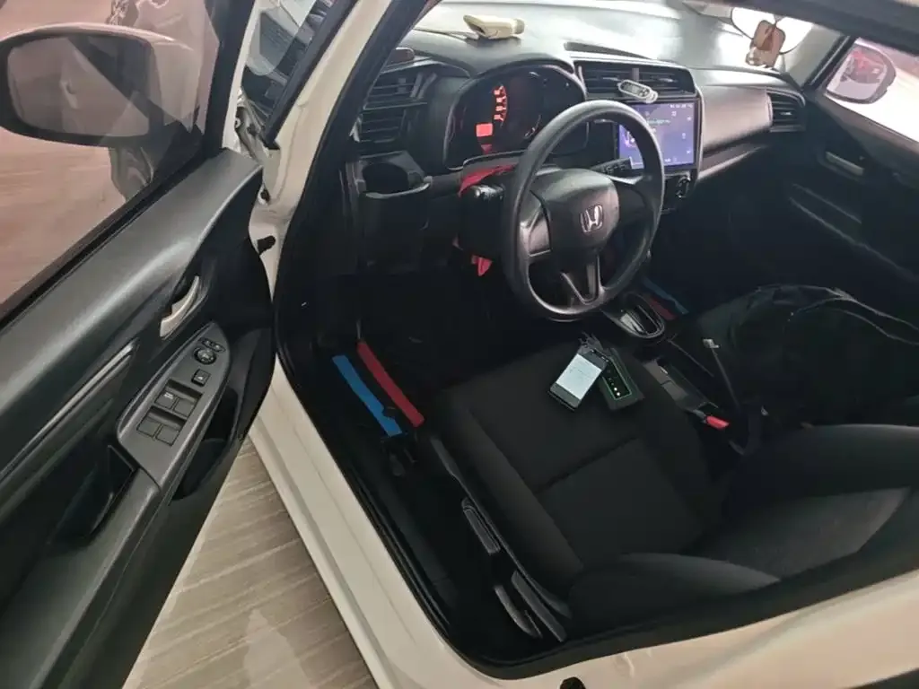 Honda Fit 1.5L CVT Comfort Edition 2019 — фото 16