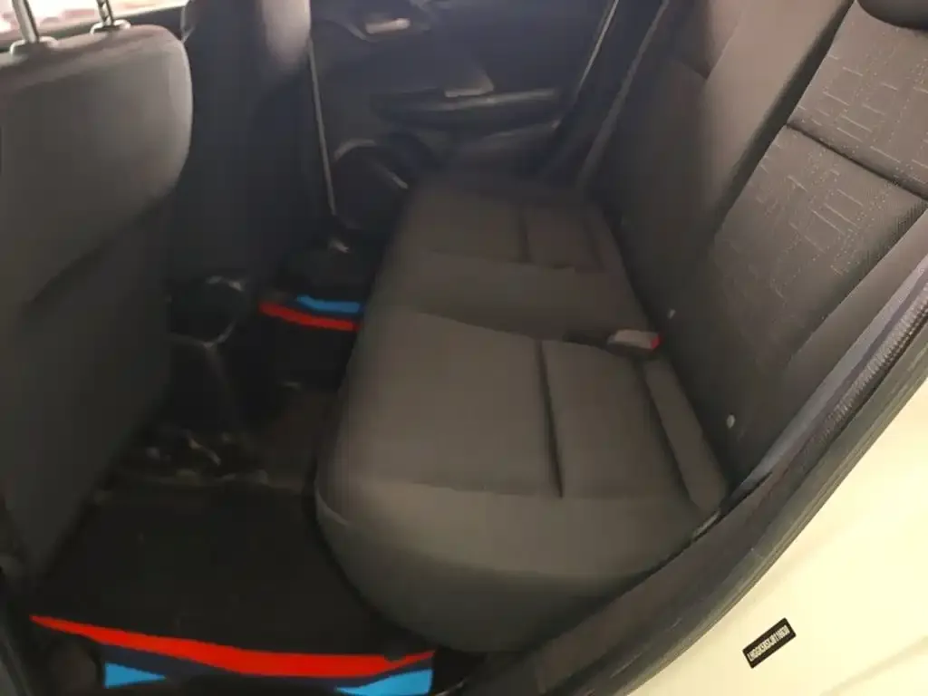 Honda Fit 1.5L CVT Comfort Edition 2019 — фото 17