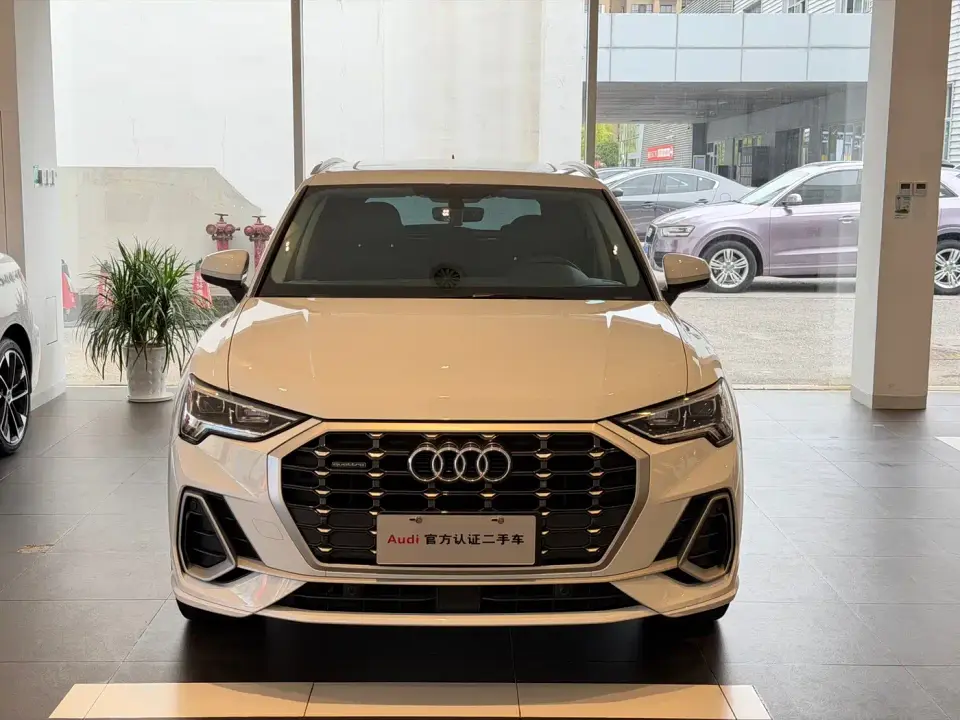 Audi Q3 35 TFSI Fashion Dynamic 2021