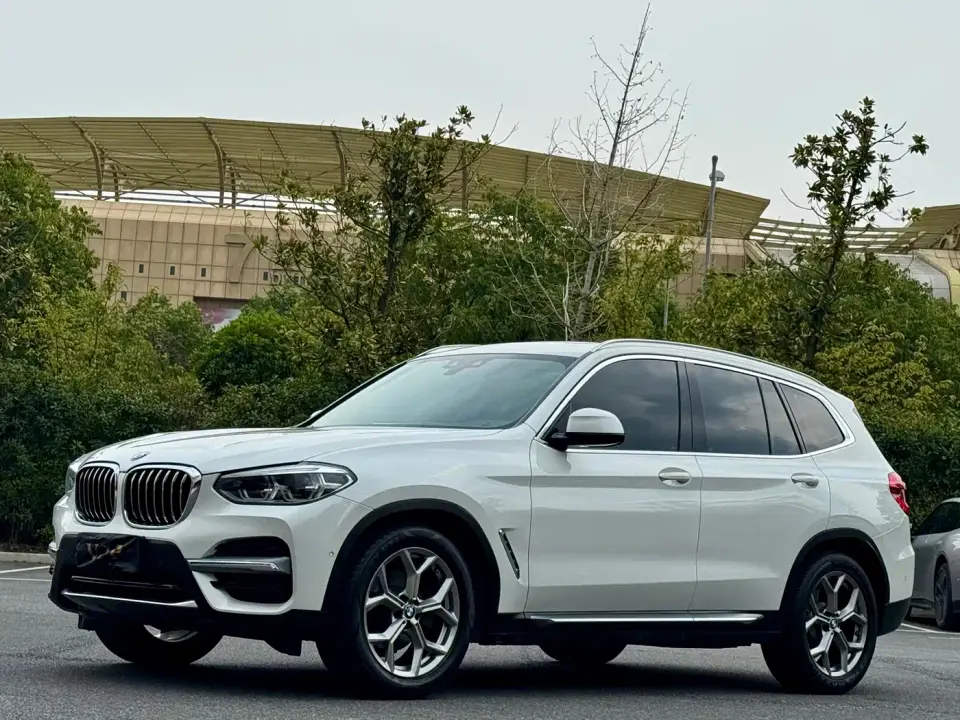 BMW X3 xDrive28i Luxury Package 2020