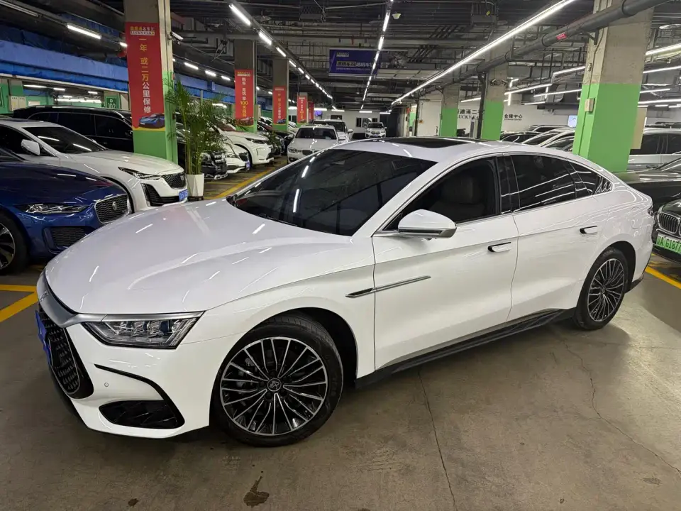 BYD Han DM-i 121KM Prestige 2023