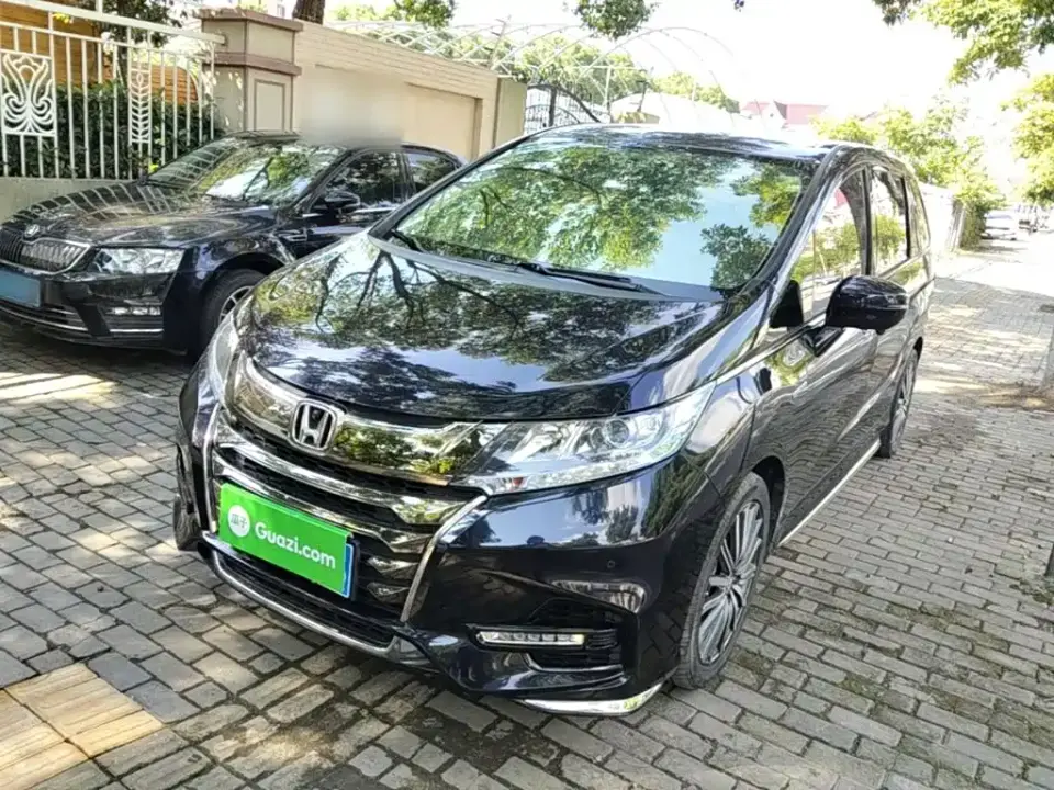 Honda Odyssey 2.0L Sharp Comfort Edition 2021