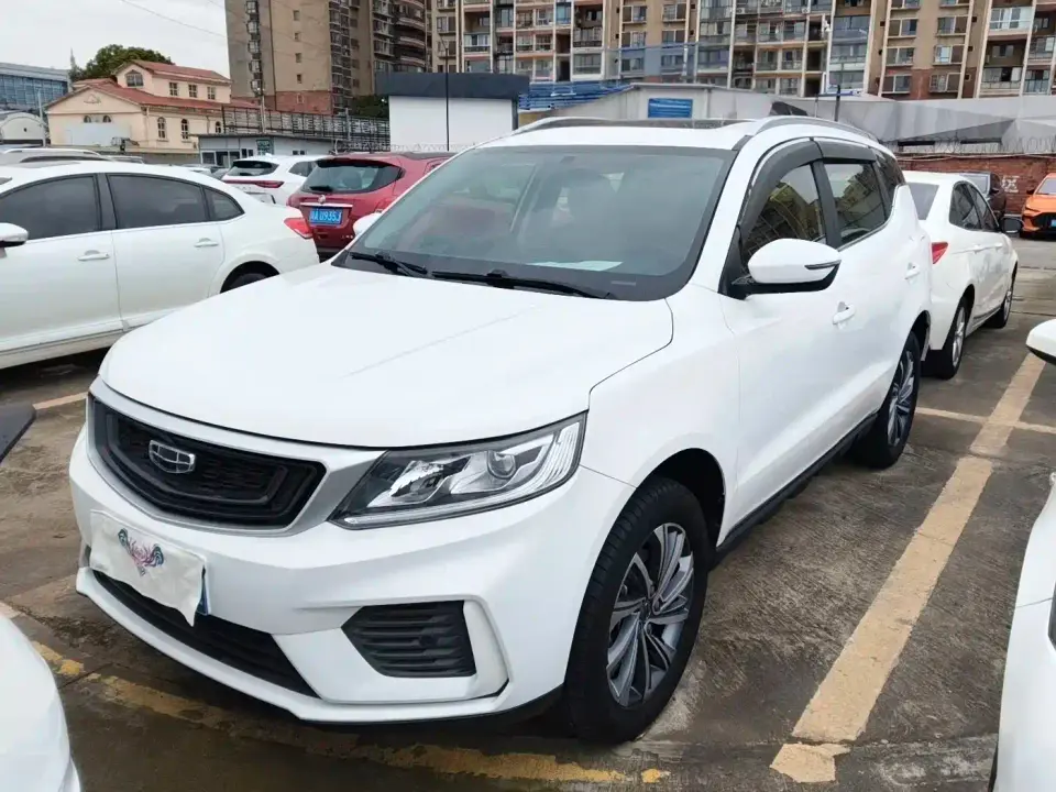 Geely Emgrand X6 Model 1.4T CVT Premium 2020