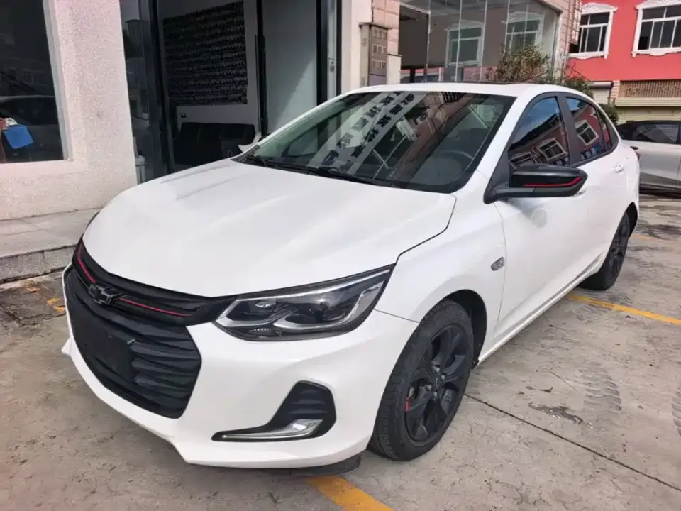 Chevrolet Cavalier Redline 325T Auto Shining Edition China VI 2019