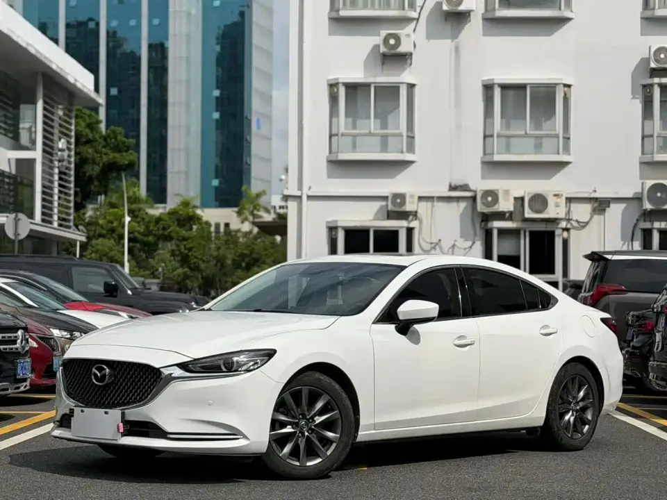 Mazda Atenza 2.0L Skyactiv Luxury 2021