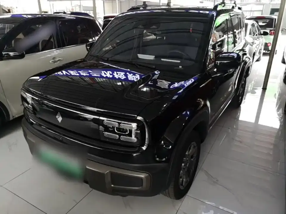 Baojun Yueye Plus Model Premium 5-Seat 2024