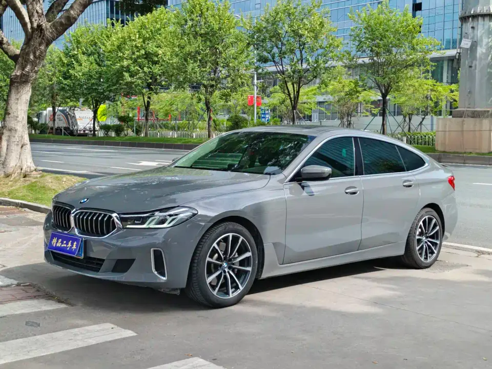 BMW 6 Series GT 630i Luxury Design Package 2021