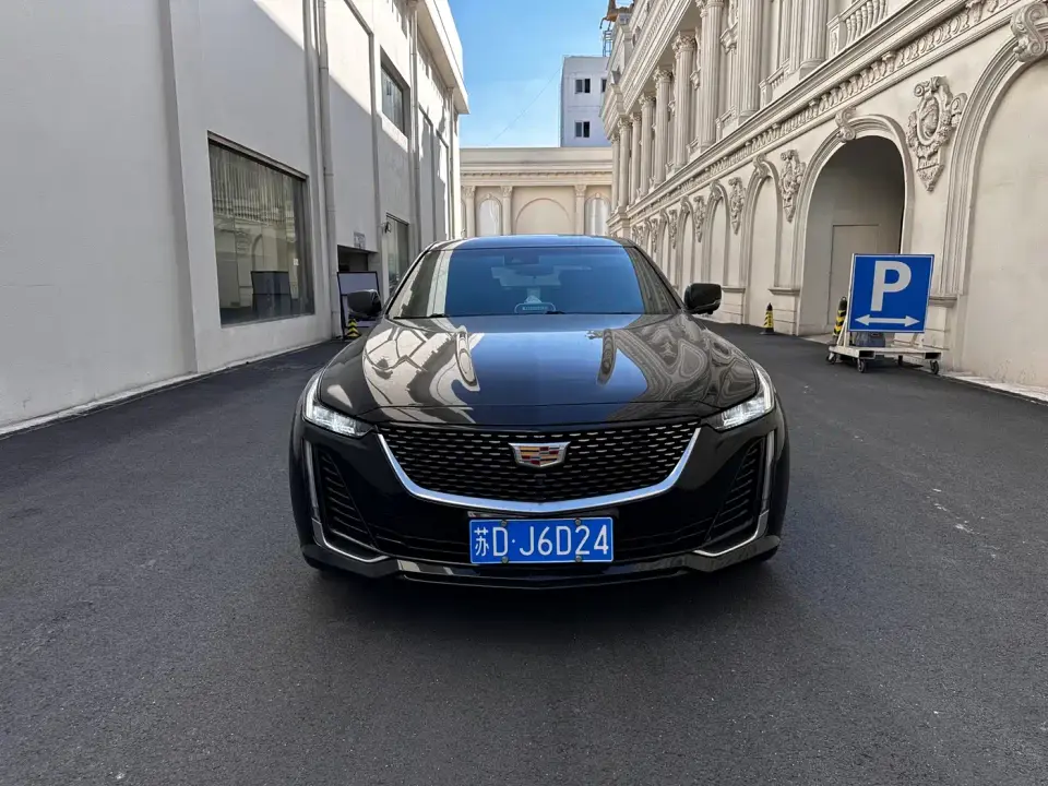 Cadillac CT5 28T Fashion Edition 2022