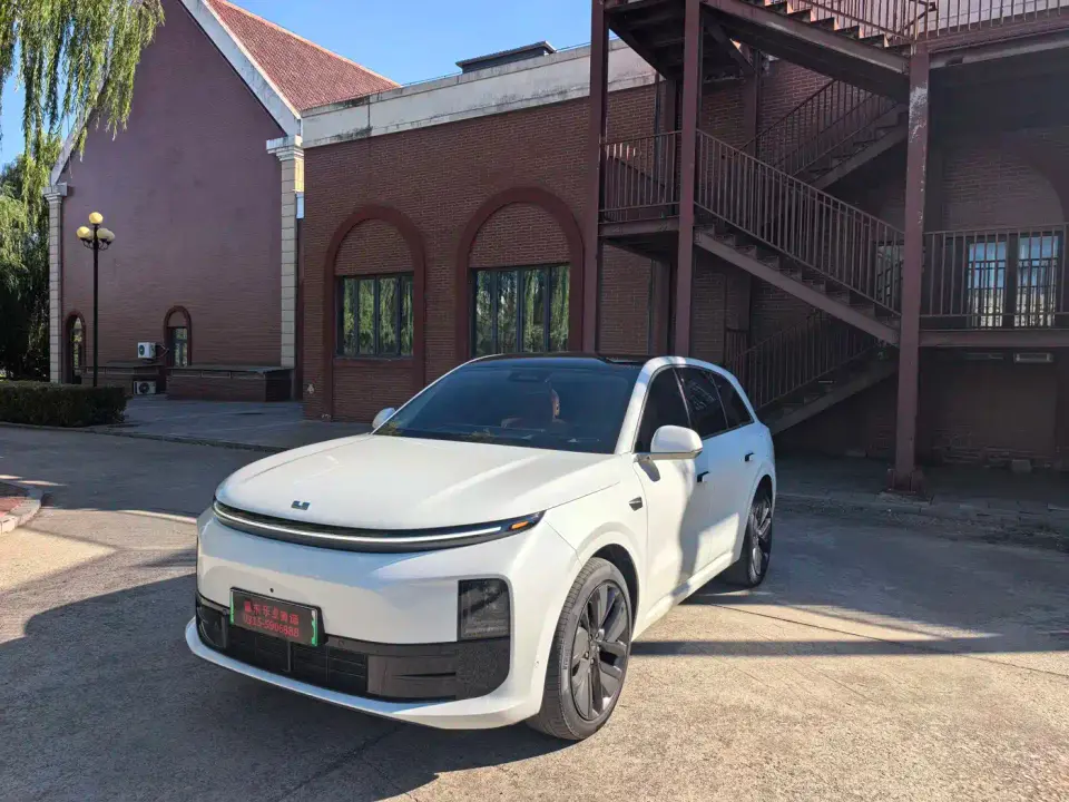 Li Auto L6 Pro 2024