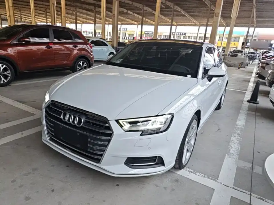 Audi A3 Limousine 35 TFSI Style China VI 2019
