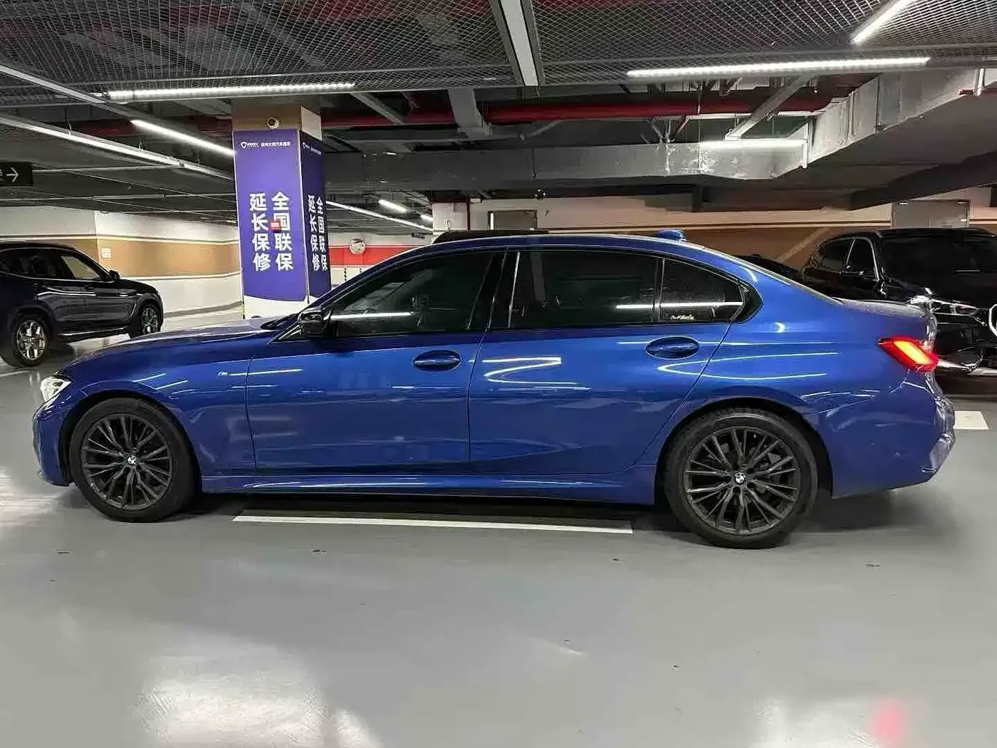 BMW 3 Series 325Li M Sport Black Night Package 2020 — фото 2