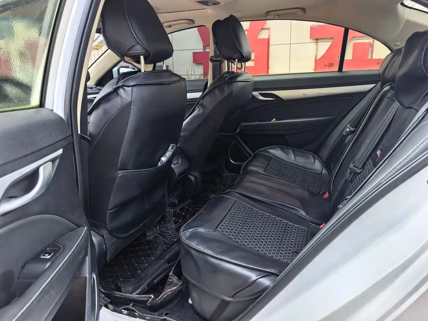 Geely Emgrand 1.5L Manual Upward Internet Version 2019 — фото 3
