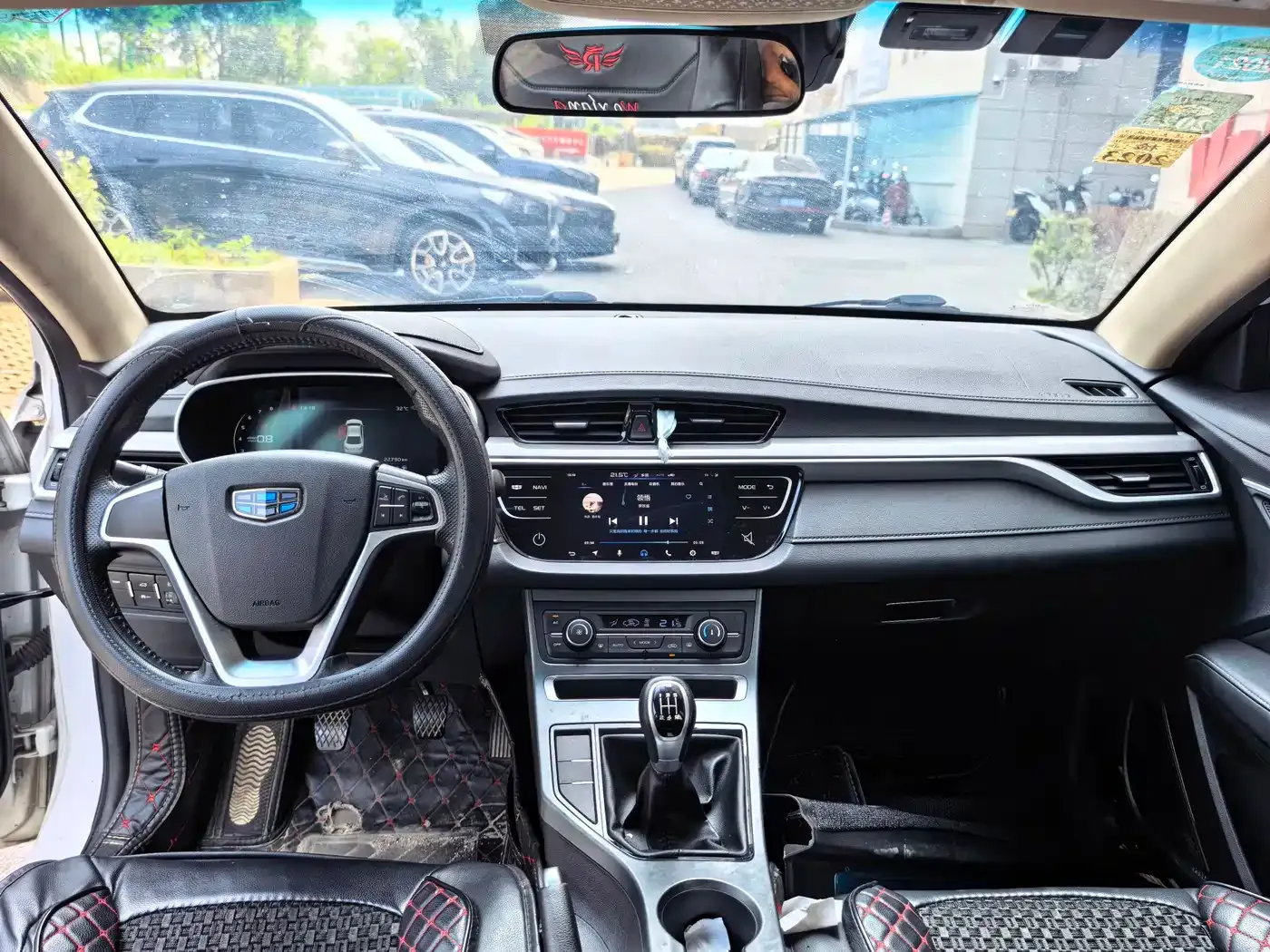 Geely Emgrand 1.5L Manual Upward Internet Version 2019 — фото 6
