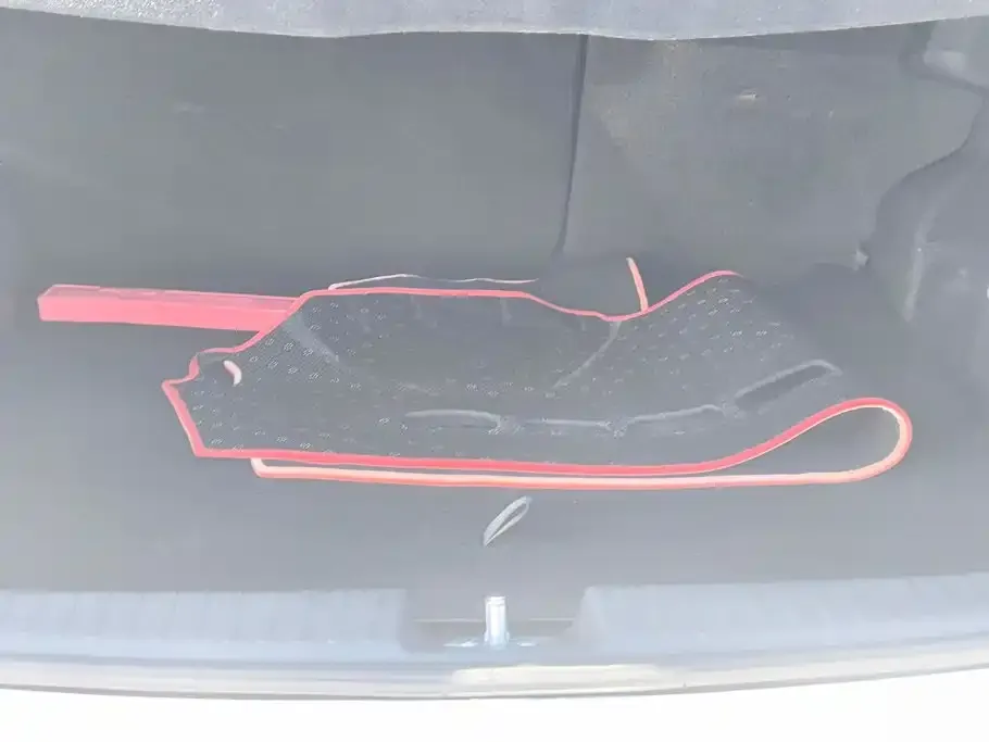 Besturn X40 1.6L Auto Luxury Type China V 2019 — фото 4